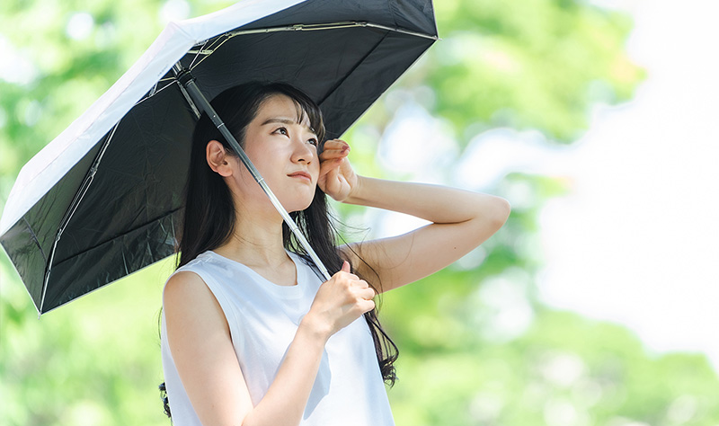 シミをきれいにするなら医療機関（美容クリニック）がいいの？それともエステサロンがいいの？